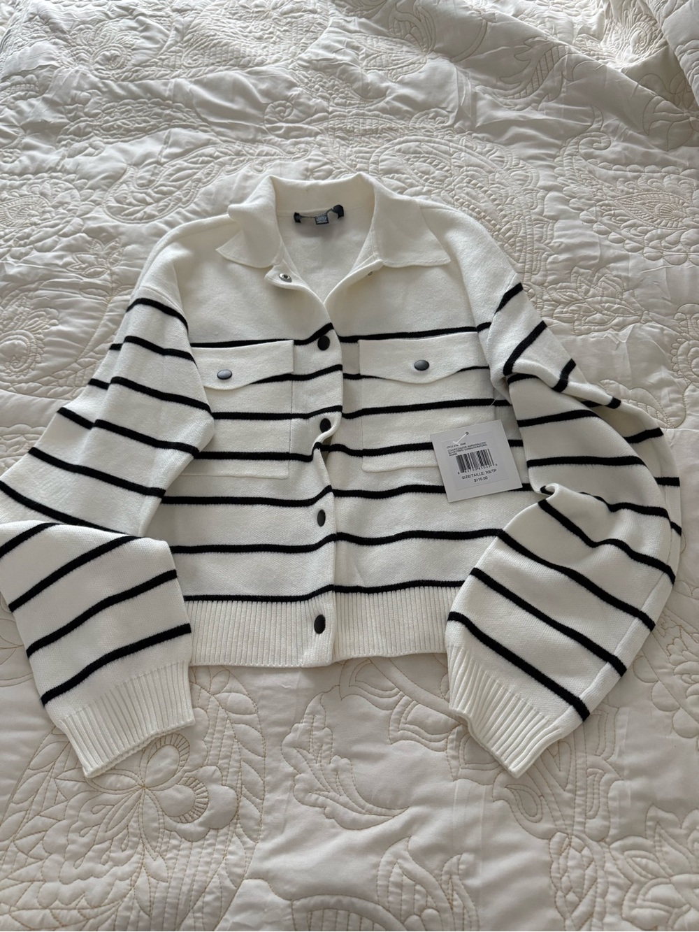 Ellen Tracy Striped Button-Front NWT Women's Sweater Jacket - White/Black